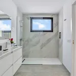 Villa Mariposas 4 *