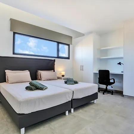 Villa Mariposas 4 *