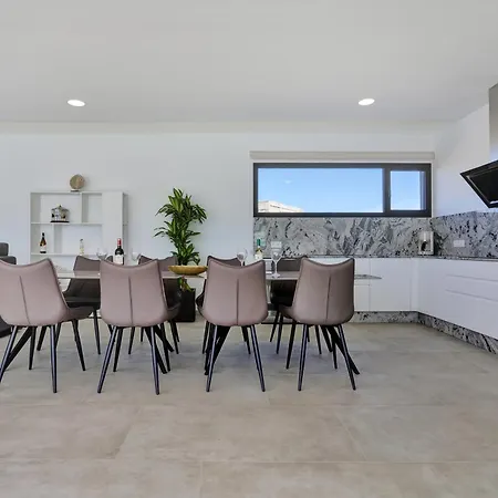 Mariposas 4 Βίλα