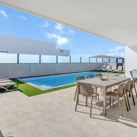 Mariposas 4 Βίλα